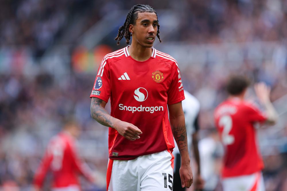 还为足球运 还为足球运